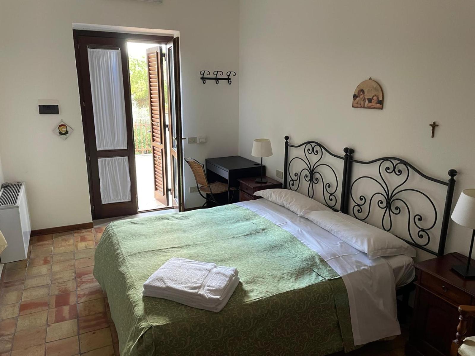 Agriturismo Villa Luca SantʼAgata di Militello エクステリア 写真