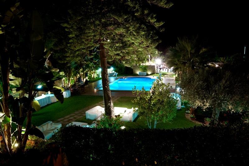 Agriturismo Villa Luca SantʼAgata di Militello エクステリア 写真